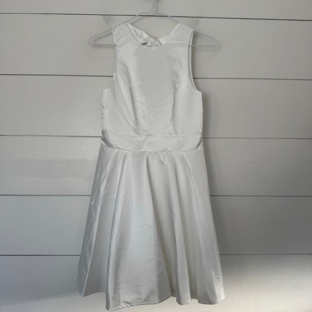 JJs House Women’s Small White Bow Back Bridal Engagement Dress New